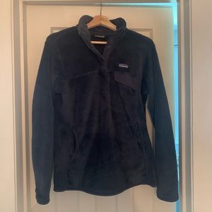 Patagonia navy sweater